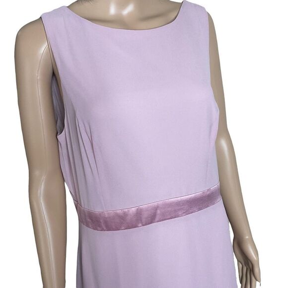 Lulus Evening Gown Low V-neck Back Mauve Color NWT Size XL - Picture 2 of 16
